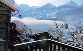 Ferienwohnung Graubünden/ Castiel